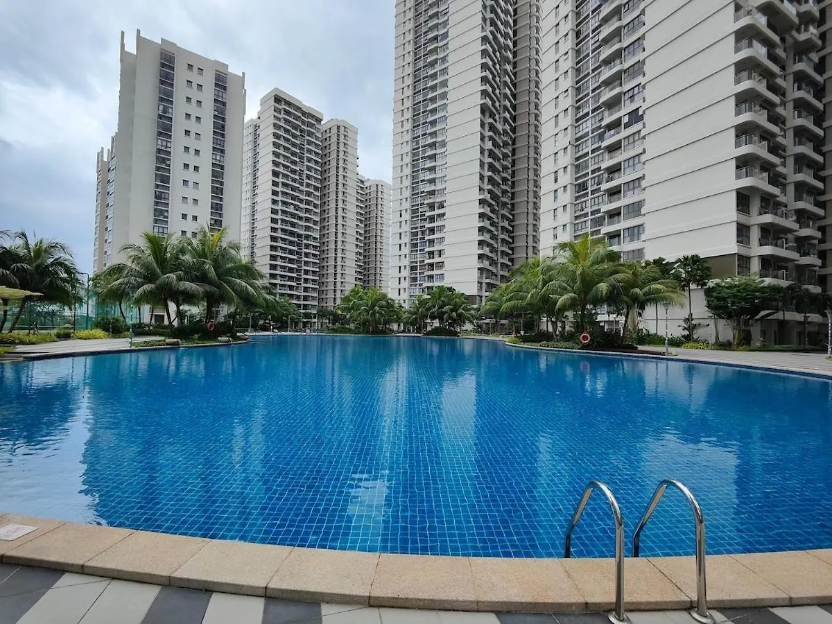 08Johor, Near Ciq, Danga Bay Free Parking 2Br6Pax Apartment Johor Bahru